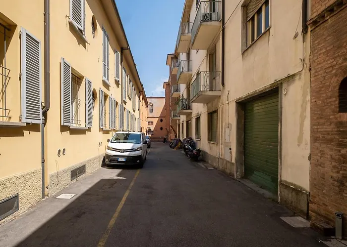 Centre Apartment *
