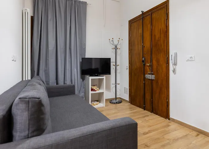 Apartment Centre