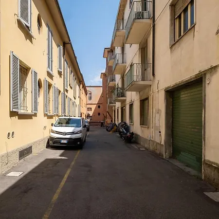 Centre Apartment *